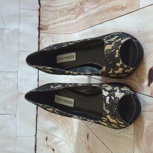 Steve Madden Lace Peep Toe Heels 7.5